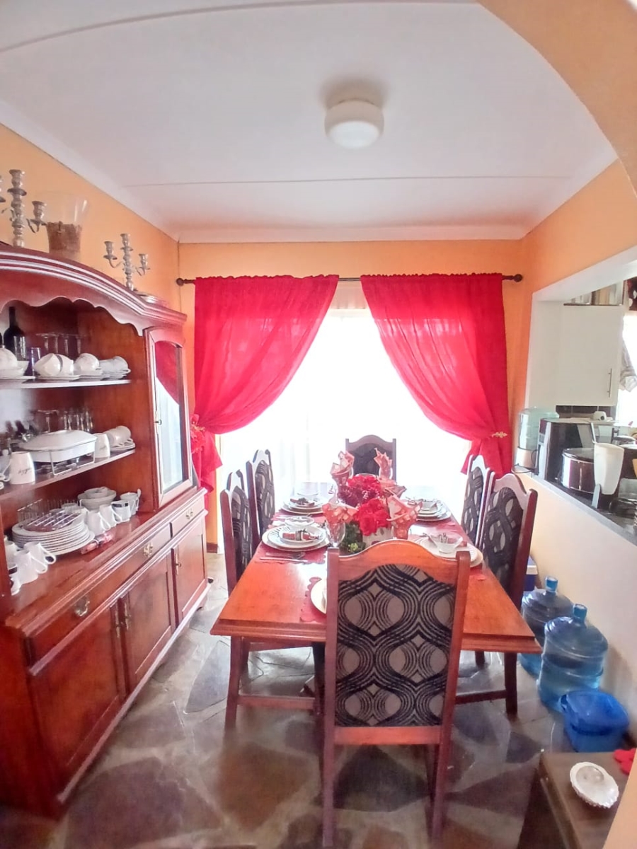 4 Bedroom Property for Sale in Amalinda Eastern Cape